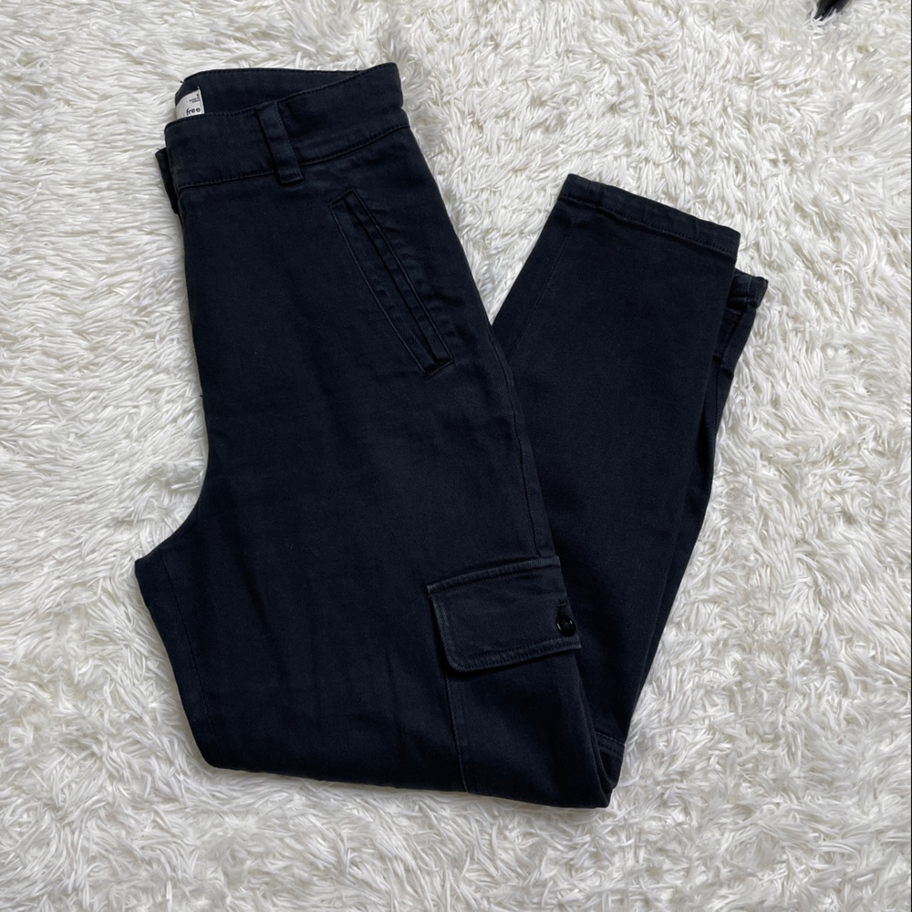 women black wilfred  Free pants size 8